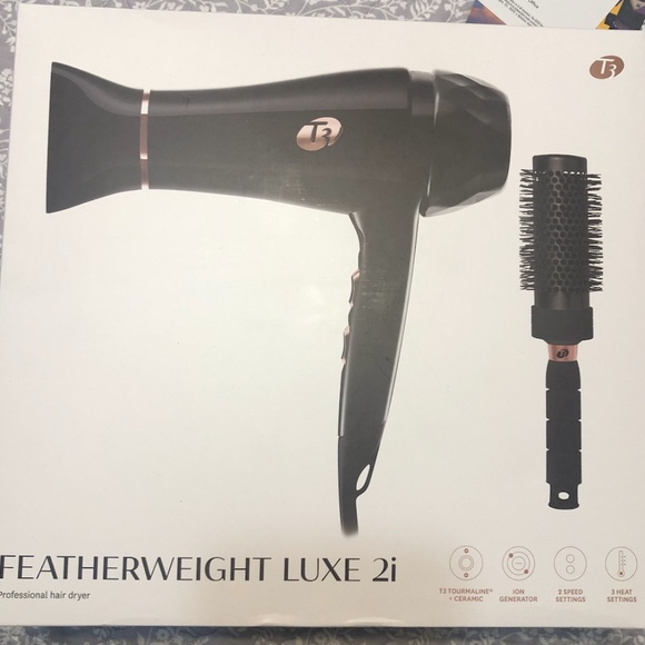 T3 Featherweight Luxe 2i Hairdryer